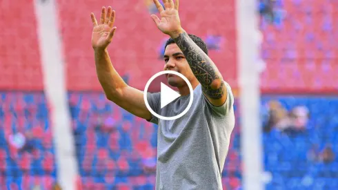 La emocionante ovación que recibió Toro Fernández en Pubela