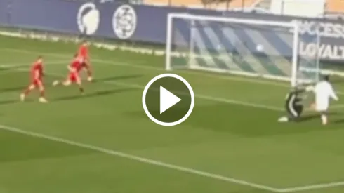 El canterano de Cruz Azul disputó un partido de entrenamiento en su regreso con el cuadro danés después de ser convocado con la Selección de México.