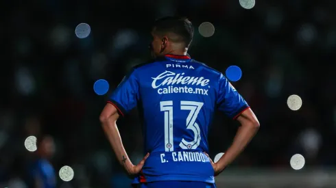 El defensor no estuvo convocado para el duelo pasado ante el Puebla por motivos personales. El charrúa no estaría atravesando un buen momento.