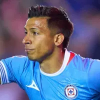 Ángel Sepúlveda advirtió al Toro Fernández y Giakoumakis por la competencia interna en Cruz Azul