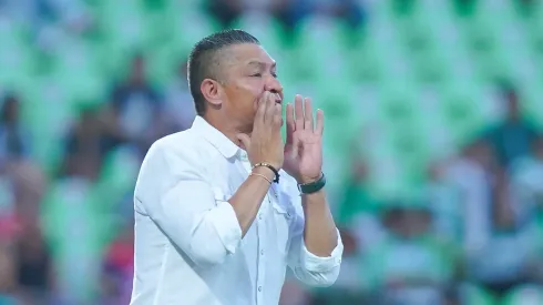 El experimentado entrenador compareció ante los medios de comunicación y elogió el trabajo de los dirigidos por Martin Anselmi.