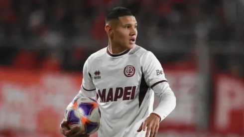 ¿Quién es Juan José Cáceres, el lateral que interesaría en Cruz Azul?