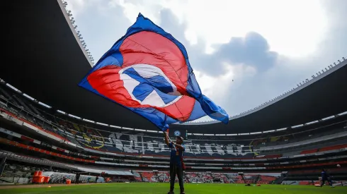 Cruz Azul todavía tiene contrato con el Estadio Azteca.