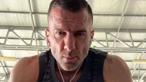 Emanuel Villa disparó contra un jugador de Cruz Azul.