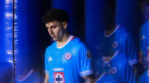 El defensor mexicano publicó una historia de Instagram que dejó más preguntas que respuestas.