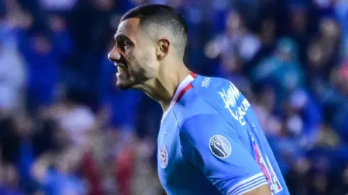 Giorgos Giakoumakis ya entrenó al parejo.