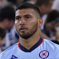 La reacción de la afición de Cruz Azul al enterarse que Juan Escobar podría quedarse