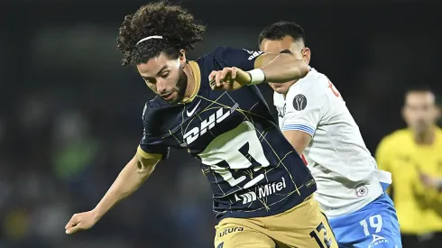 Chino Huerta no llegaría  Cruz Azul como refuerzo.