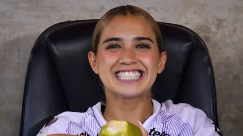 La mediática futbolista mexicana volvió a ser noticia después de que publicara un video en redes sociales en donde se queja de los tratos recibidos.