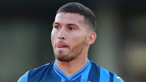 Juan Escobar se presenta en las instalaciones de La Noria.