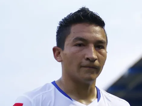 Villaluz le tira con todo a Anselmi