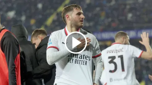 El golazo de Santiago Giménez en su debut en la Serie A con Milan