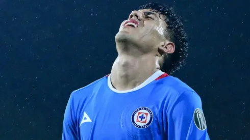 Omar Campos no ha logrado afianzarse como titular.