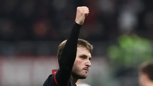 El delantero mexicano sigue encendido y anotó su segundo gol con la playera de los rossoneri. Ibrahimovic lo rebautizó con nuevo apodo.