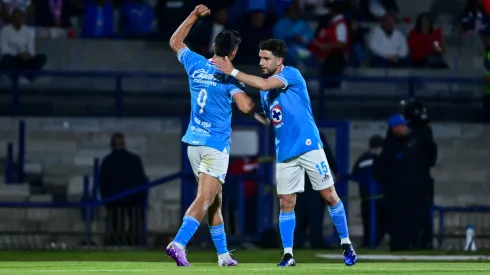 Ángel Sepúlveda e Ignacio Rivero en la victoria de Cruz Azul sobre Real Hope.