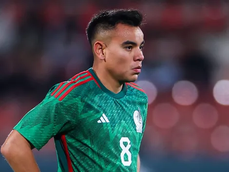 Charly Rodríguez se burla de César Montes por no jugar