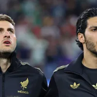 Santi Giménez se sincera sobre formar dupla con Raúl Jiménez en México: “Es diferente, pero…”