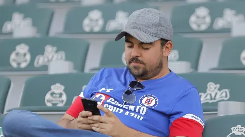 Los cementeros anunciaron un nuevo canal en la plataforma de videos y dejaron más preguntas que respuestas.