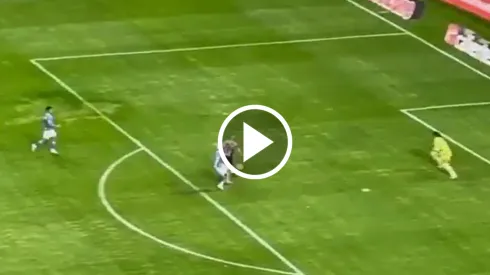 El portero colombiano fue una de las figuras de la noche al impedir tres goles que parecían cantados para los tapatíos.