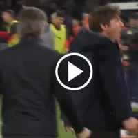 ¡Fiel a su estilo! Así vivió Antonio Conte el penalti fallado por Santiago Giménez en la Serie A