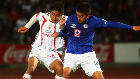 Surgió en Cruz Azul, se retiró a los 31 y hoy trabaja como DT en el club.