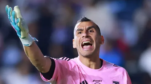 Nahuel Guzmán denunció ayuda arbitral a Cruz Azul ante Tigres.