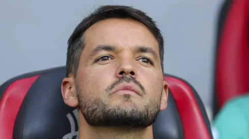 Los cementeros se mantienen en búsqueda de entrenador después de que se confirmara que Vicente Sánchez no seguirá.