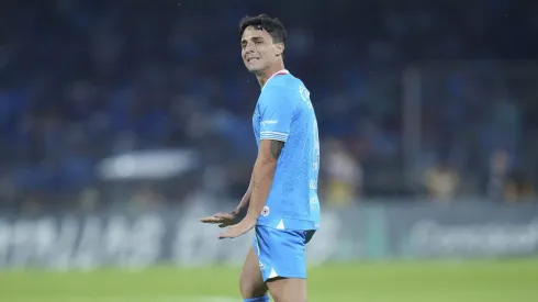 El futbolista argentino termina contrato en diciembre del 2026 y varios clubes argentinos están tras sus pasos.