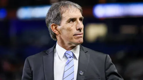 Las razones que llevaron a Cruz Azul a descargar a Guillermo Almada