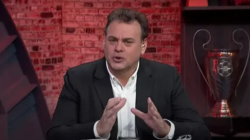 David Faitelson se metió en la polémica por el DT de Cruz Azul.