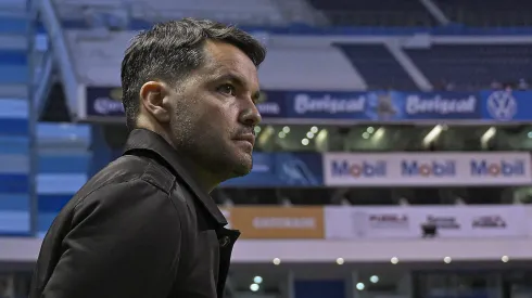 Los cementeros ya eligieron al argentino como el reemplazo de Vicente Sánchez en el banquillo.