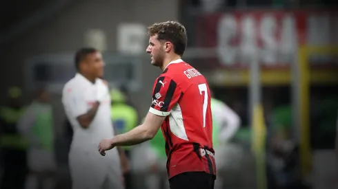 El futuro de Santi Giménez podría verse modificado por esta decisión.