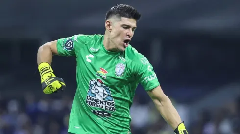 Cruz Azul mostró interés en Carlos Moreno pero Rayados podría quitárselo