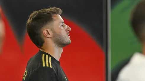 El canterano de Cruz Azul pasó por los micrófonos de la prensa deportiva después del amistoso contra Suiza.