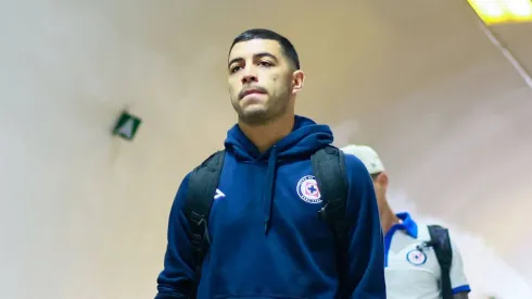 La peor noticia sobre el futuro de Erik Lira en Cruz Azul
