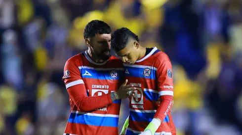 Cruz Azul podría salir a buscar un reemplazo para Kevin Mier si sale hacia Europa.