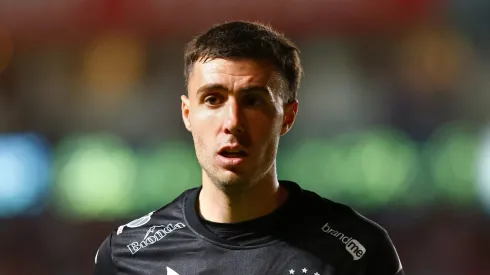 Los cementeros y los rayos habrían llegado a un acuerdo este jueves para el traspaso del mediocampista argentino.