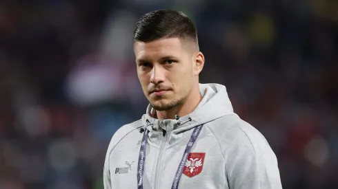 El delantero vio acción por última vez con Serbia en la fecha FIFA.