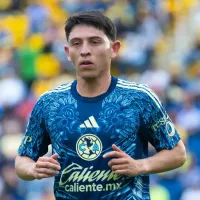 Afición del América reacciona negativamente a la primera titularidad de Alexis Gutiérrez