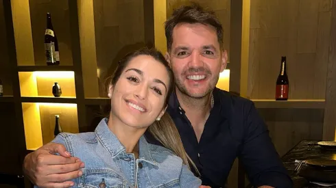La esposa de Nicolás Larcamón le mandó un mensaje al DT de Cruz Azul.