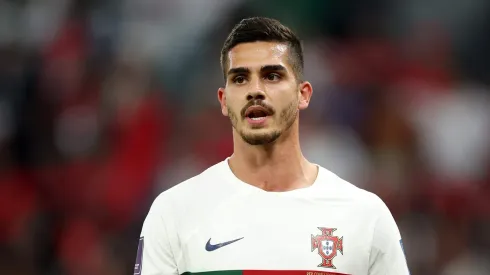 El nombre del delantero portugués fue relacionado con el cuadro cementero pero poco después fue desmentido cualquier acercamiento.