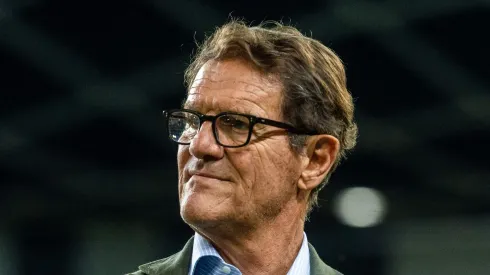 El delantero mexicano se incorporó a los entrenamientos de pretemporada para afrontar su segunda campaña con los rossoneri.