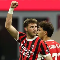 La reacción de Santiago Giménez al conocer a Luka Modric en el AC Milan: “Es un jugador que…”