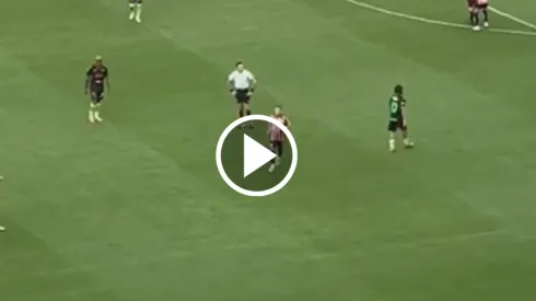 El ex jugador de los cementeros fue silbado por todo el Estadio Akron tras la derrota de los tapatíos contra el FC Juárez.