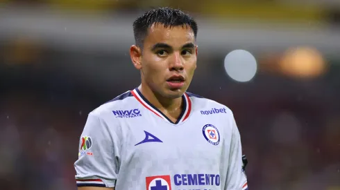 El detalle en el nuevo contrato de Charly Rodríguez que preocupa