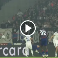 En Cruz Azul no lo hizo: Así fue el penal infantil que cometió Rodrigo Huecas ante el Basilea