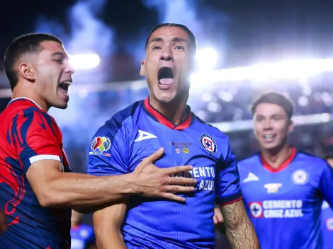 Afición de Cruz Azul eligió si Uriel Antuna debe regresar