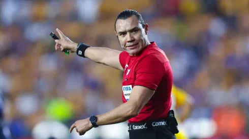 La Comisión de Árbitros salió en defensa del Gato Ortiz