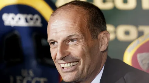 El canterano de Cruz Azul está a un paso de abandonar el AC Milan tras las malas migas con el nuevo entrenador rossoneri.