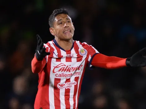 Señalan al culpable del pésimo momento que vive Luis Romo en Chivas
